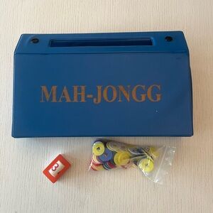 Mah-Jongg game complete with travel case